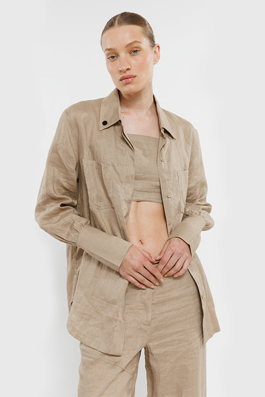 חולצת פשתן מכופתרת Big Cuff בצבע בז'
