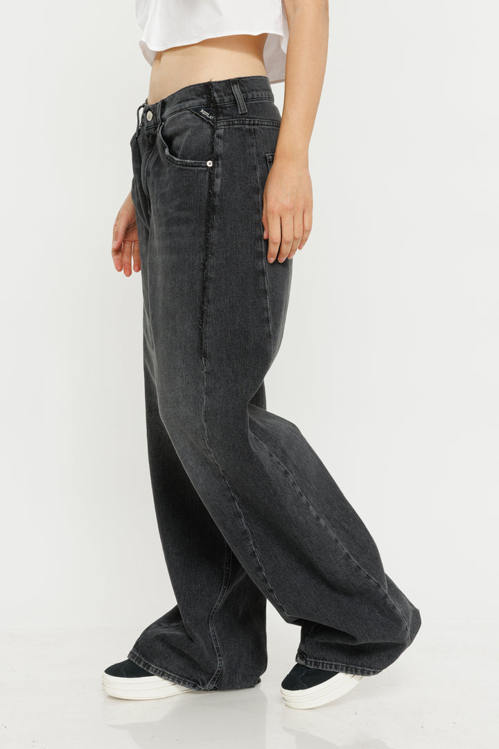 ג'ינס NARJA Baggy Fit בצבע אפור כהה