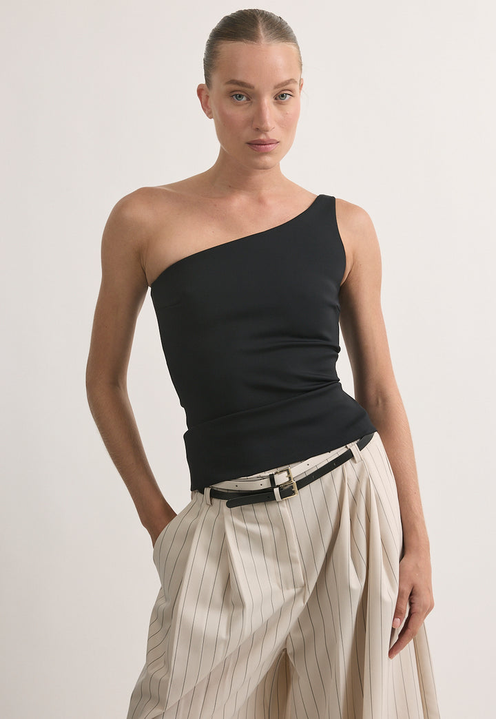 טופ LAUREN אסימטרי שחור בגזרת צמודה