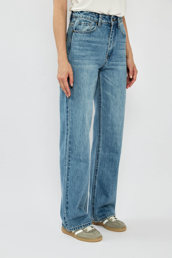 ג'ינס MADISON בגזרה ישרה בצבע כחול