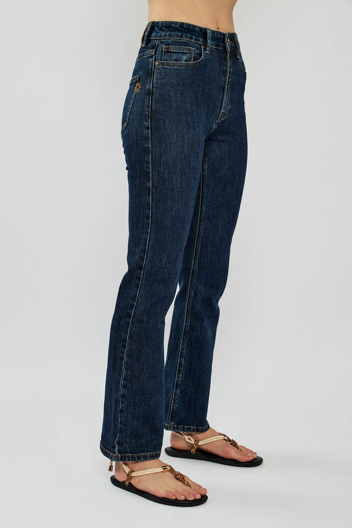 ג'ינס NINA בגזרה ישרה בצבע כחול