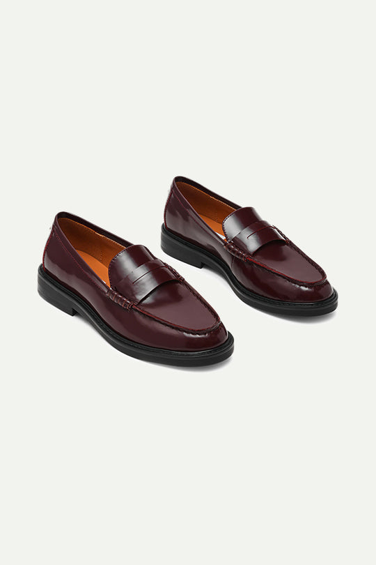 נעלי לופרס ADISON בצבע בורדו