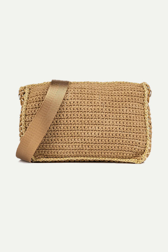 תיק צד סרוג עם רצועת זהב מט