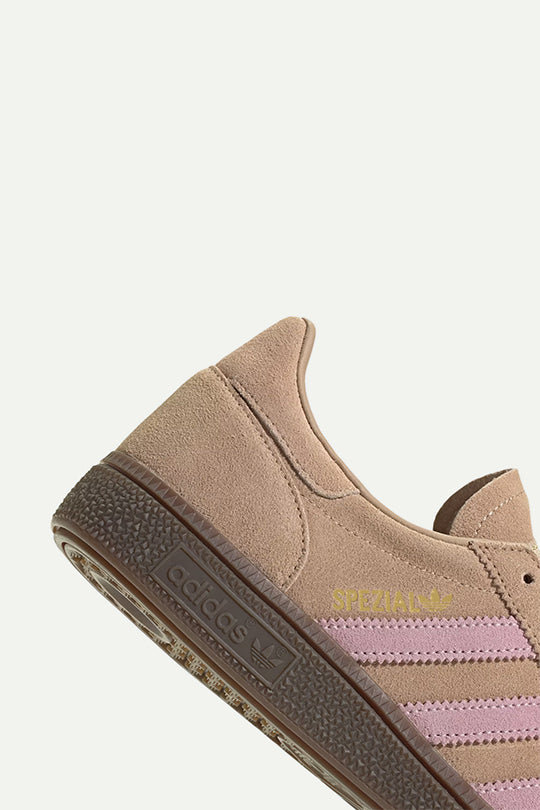 סניקרס HANDBALL SPEZIAL בצבע בז'