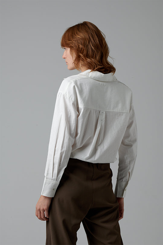 חולצת Roxanne בצבע לבן