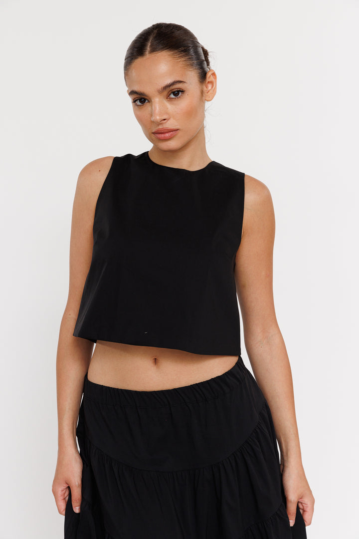 גופיית איקס Nour בצבע שחור