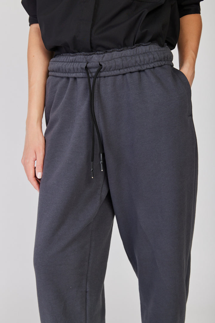 טרנינג Magen בצבע אפור