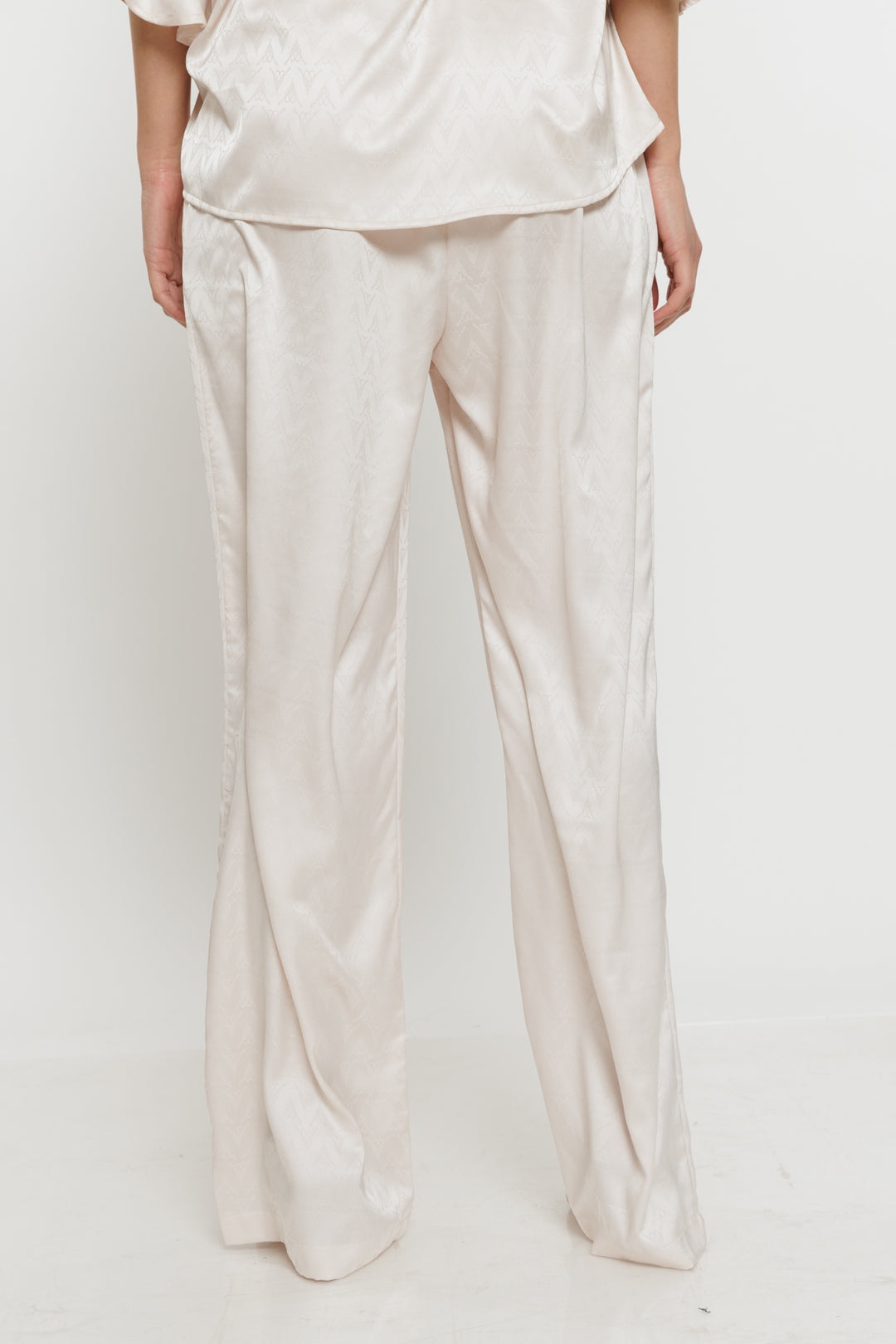 מכנסיים רחבים Ada בצבע שמנת