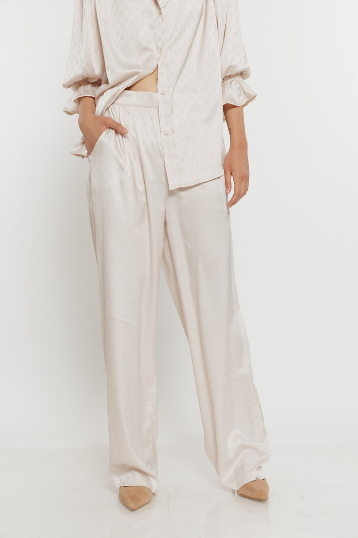 מכנסיים רחבים Ada בצבע שמנת