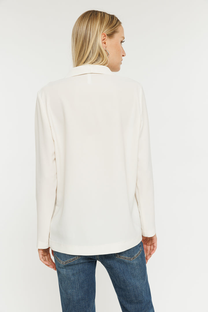 ג'קט בלייזר Kamiko בצבע קרם