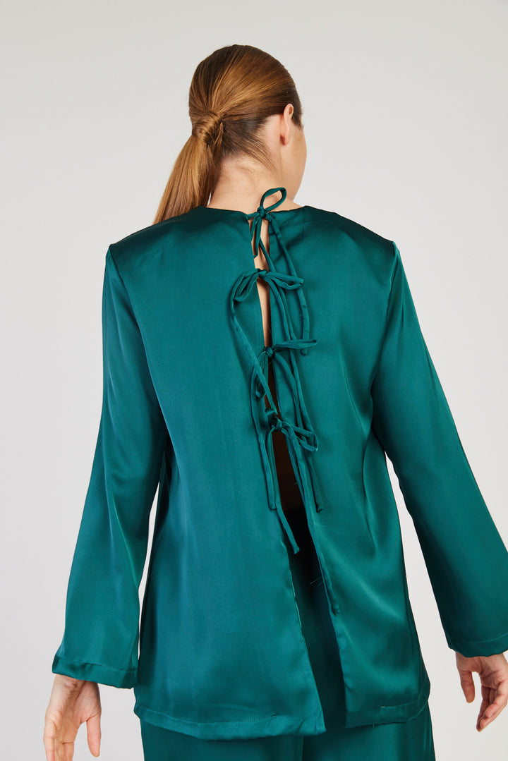 חולצת Himani בצבע ירוק כהה