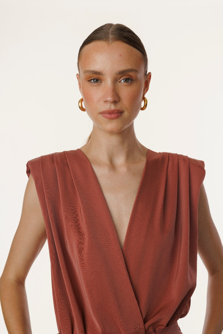 גופיית מעטפת Holland בצבע חמרה