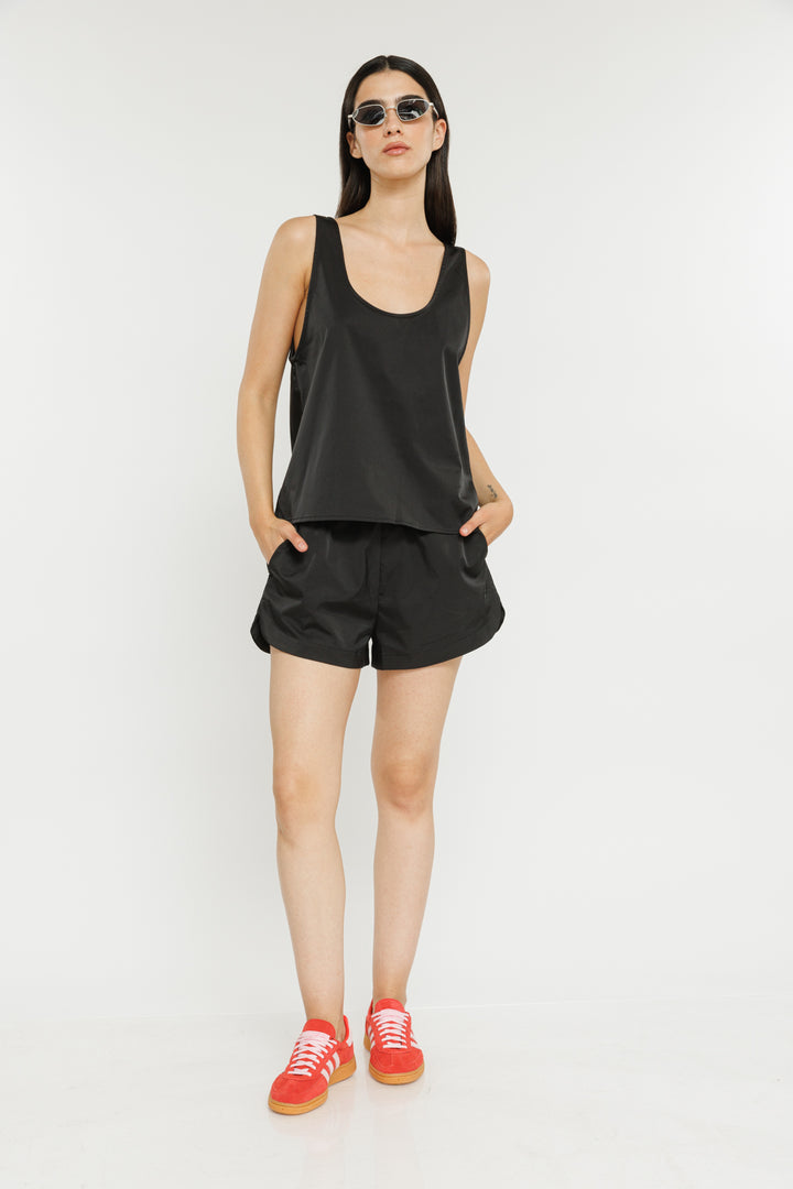 גופיית ניילון Kamil בצבע שחור