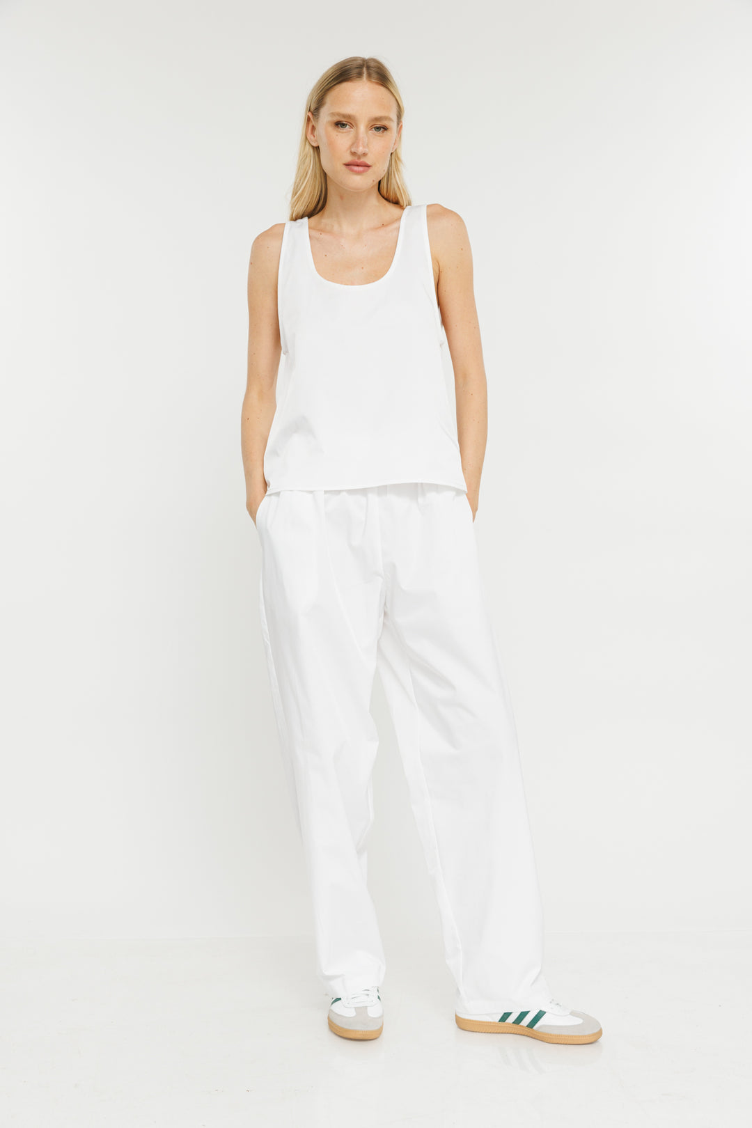 גופיית ניילון Kamil בצבע לבן