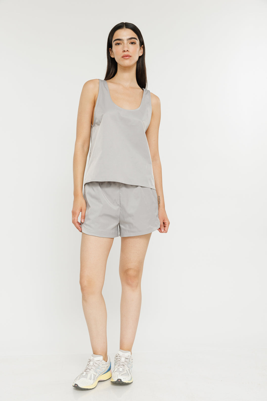 גופיית ניילון Kamil בצבע אפור