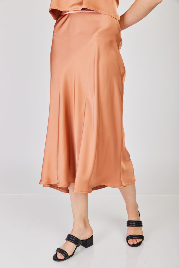 חצאית מידי בלאנק בצבע חמרה