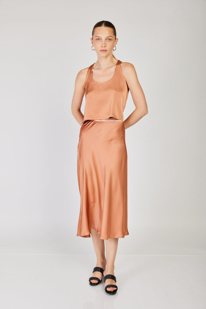 חצאית מידי בלאנק בצבע חמרה