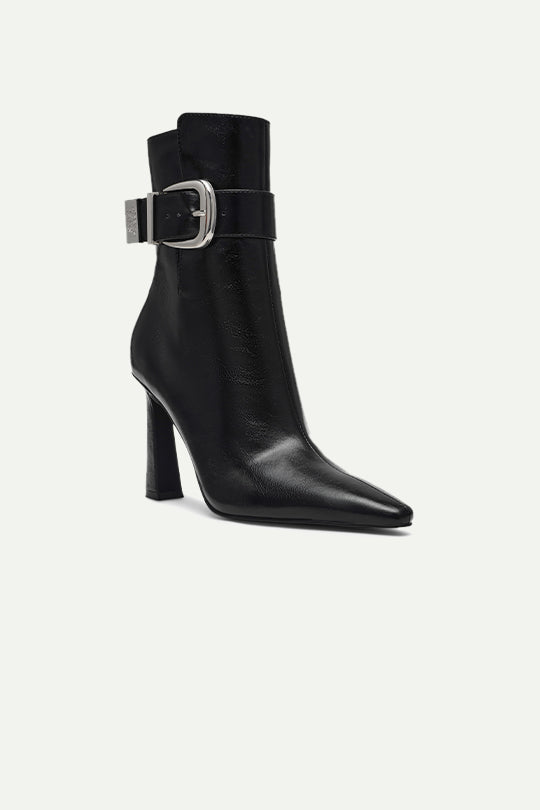 מגפיים עם אבזם STASHED בצבע שחור