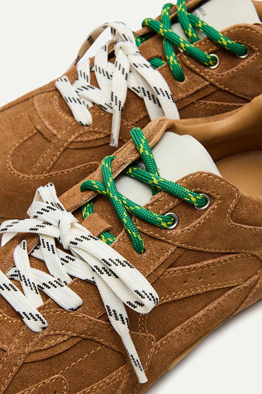 נעלי סניקרס AZIEL בצבע קאמל