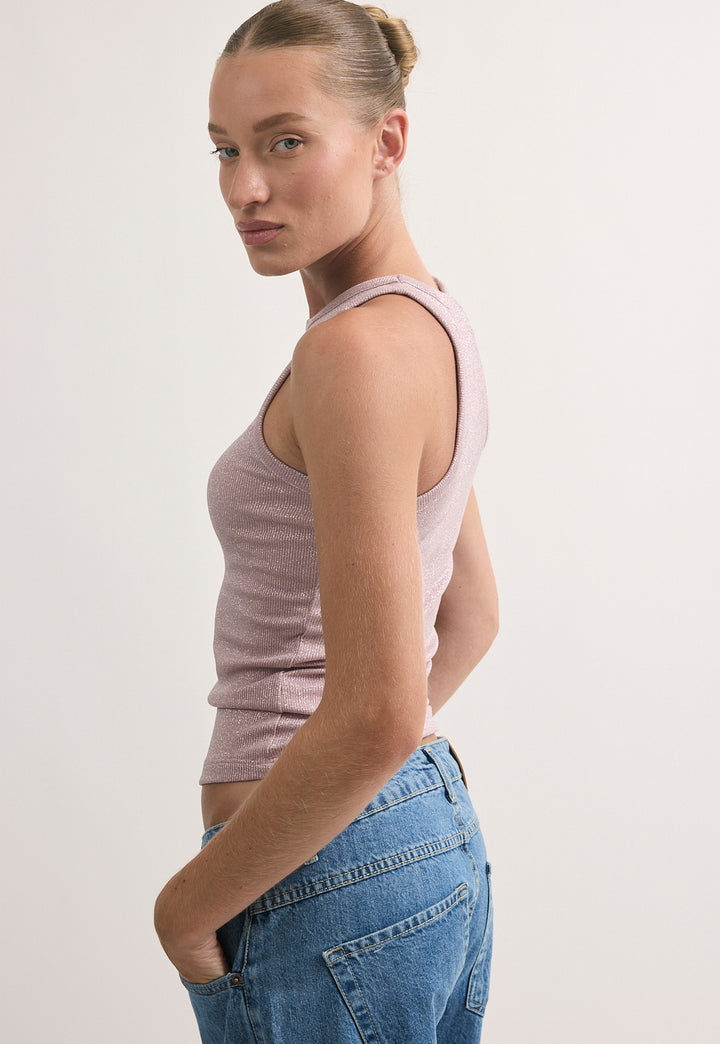 גופיית ריב מנצנצת בצבע ורוד