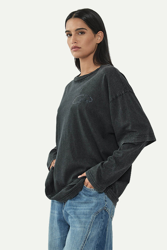 טי-שירט אוברסייז בצבע שחור