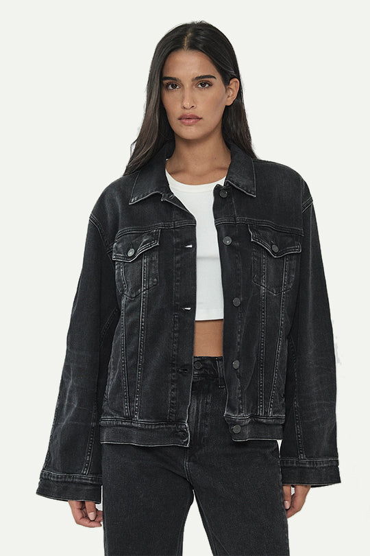 ג’קט ג’ינס בצבע אפור