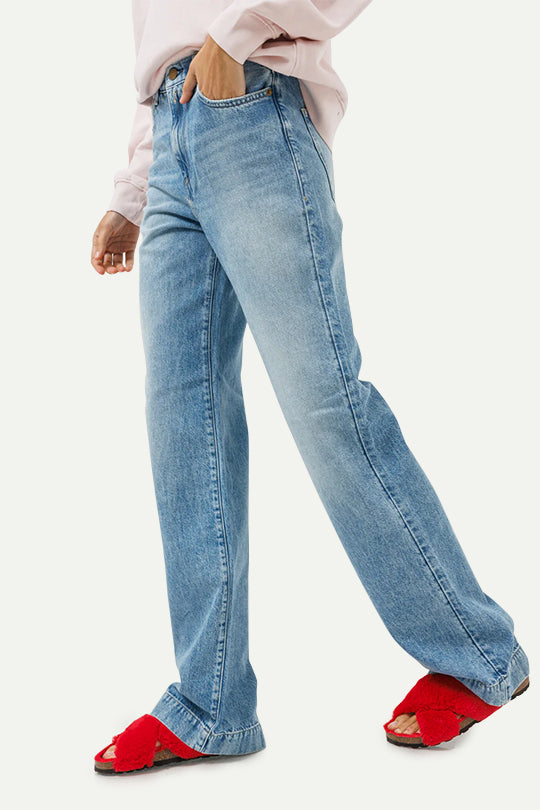 ג'ינס רחב בגזרה גבוהה בצבע כחול