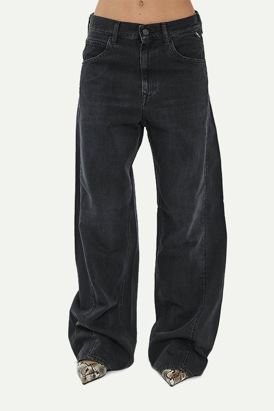 ג׳ינס NARJA בגזרה רחבה בצבע שחור