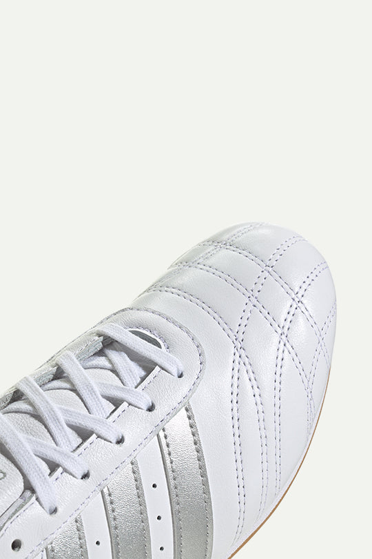 סניקרס TAEKWONDO בצבע לבן