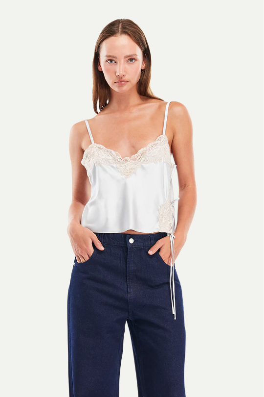 גופיית Mabela סאטן עם תחרה בצבע קרם