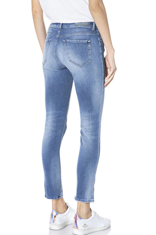 ג'ינס סקיני דהוי בצבע כחול