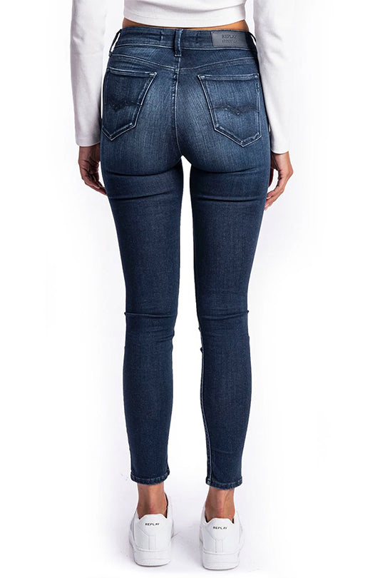 ג'ינס סקיני נשים