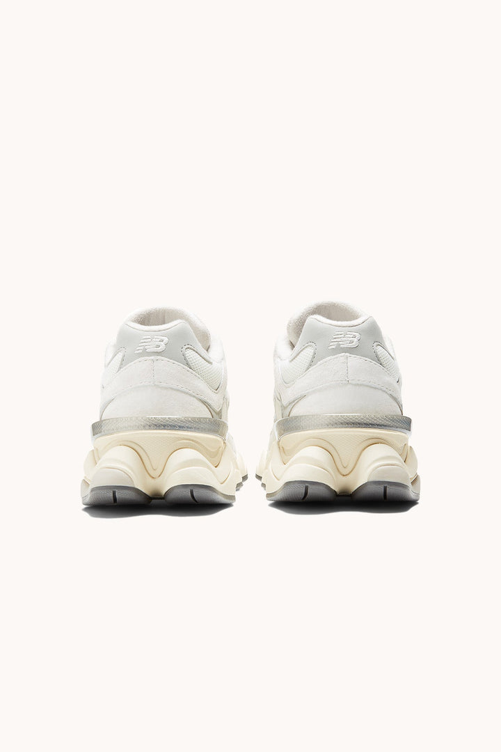 בצבע לבן U9060ECA נעלי - New Balance