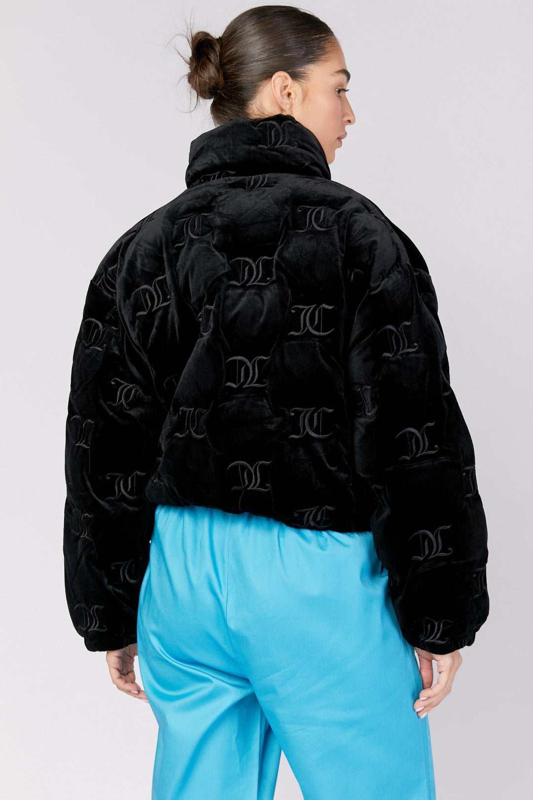 מעיל Velour Puffa בצבע שחור - Juicy Couture