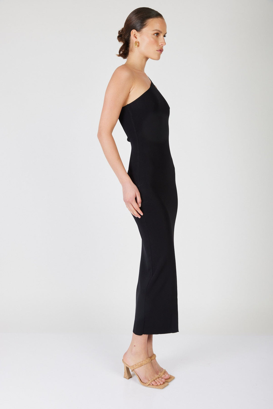 שמלת מקסי וואן שולדר פדריקה בצבע שחור - Mother Ofall