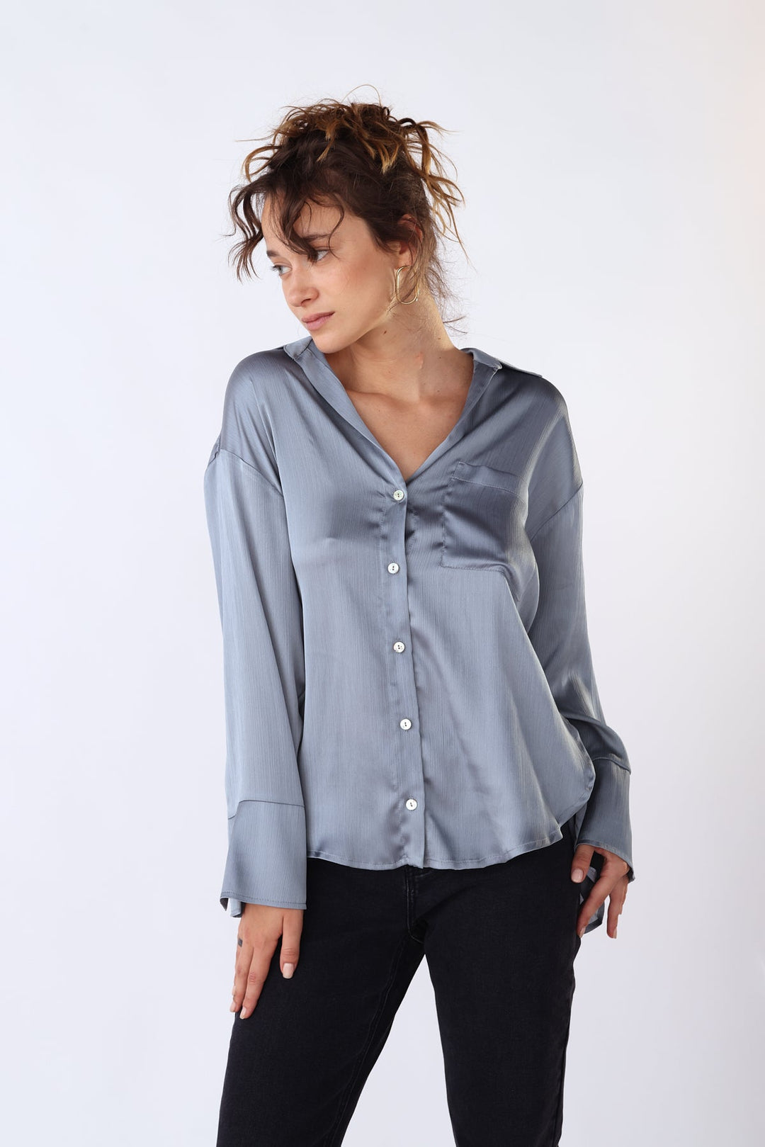 חולצת עדי בצבע תכלת - M By Maskit