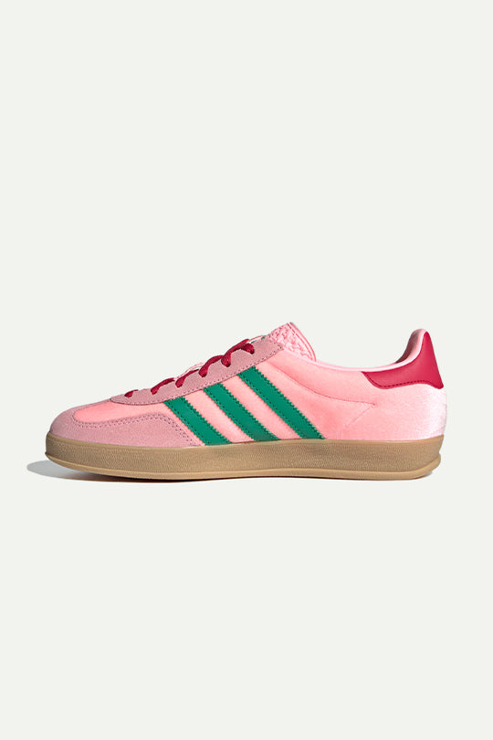 נעלי GAZELLE INDOOR W בצבע ורוד