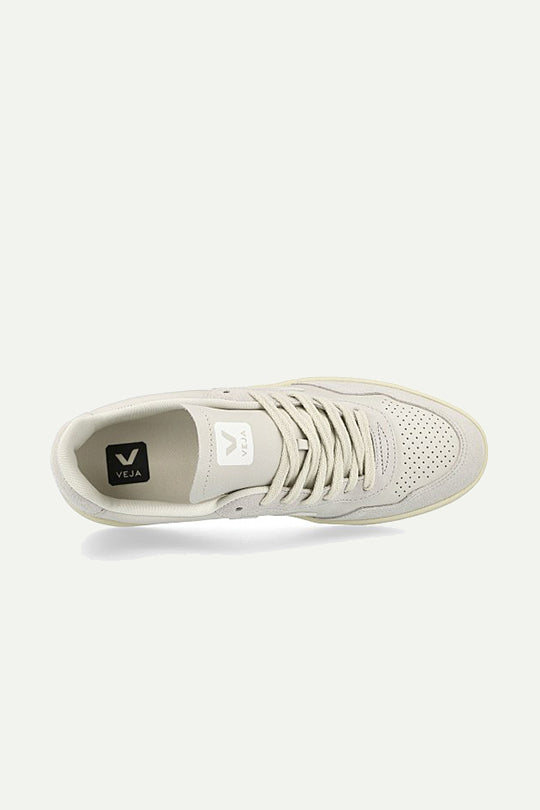 נעלי סניקרס V-90 בצבע לבן