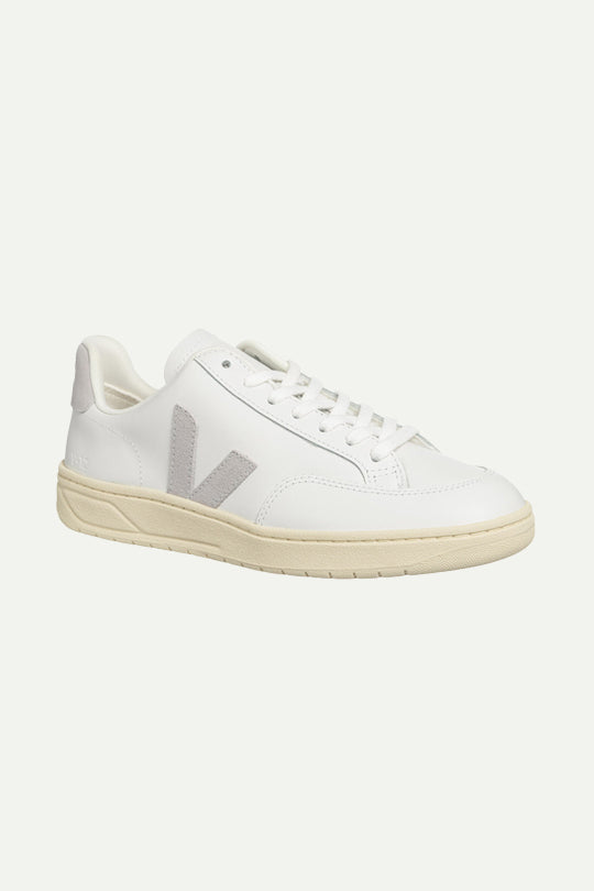 נעלי סניקרס V-12 עור בצבע לבן/אפור