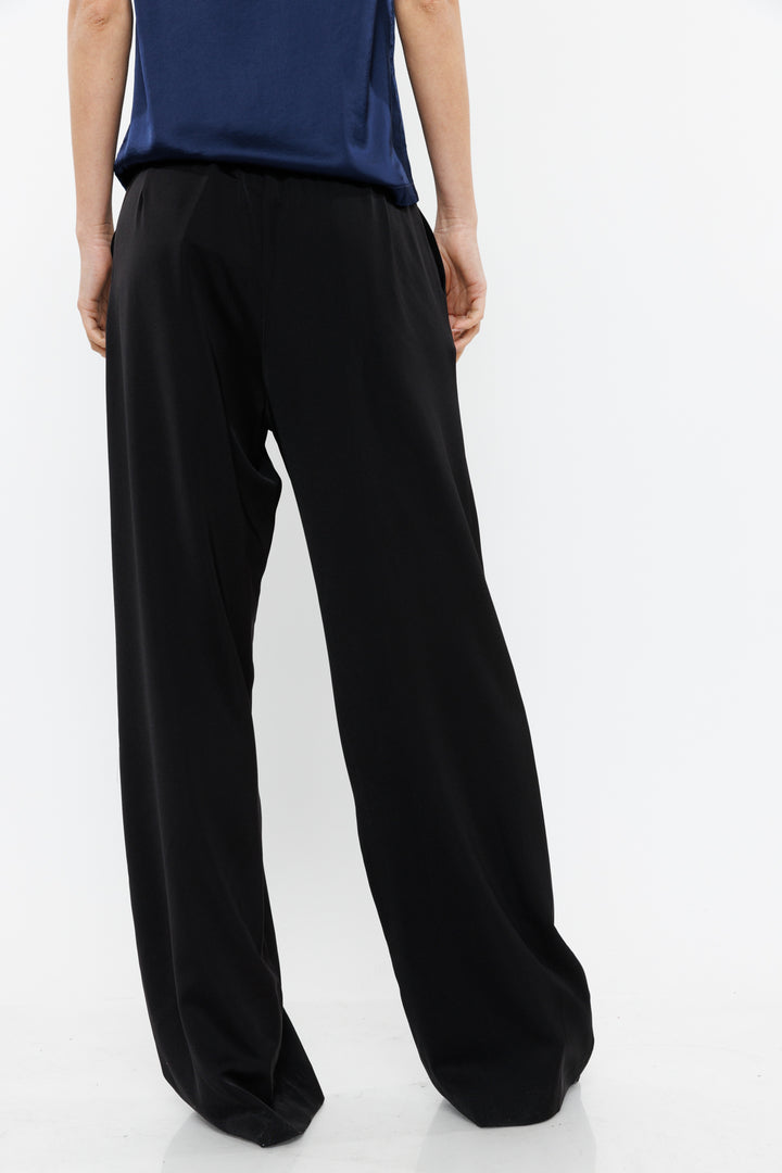 מכנסיים רחבים Vera בצבע שחור