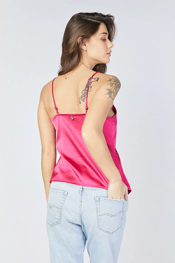 גופייה עם כיווצים נשים