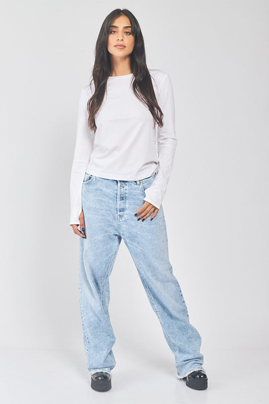 טי שירט ארוכה עם לוגו בגב נשים