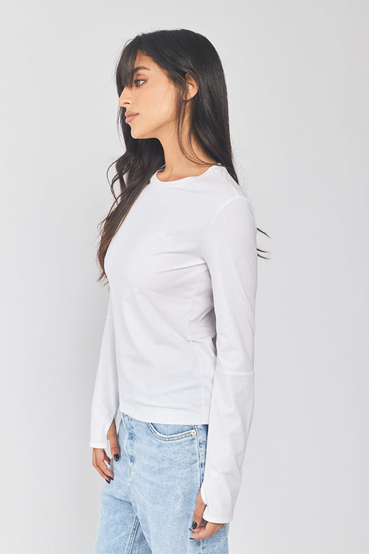 טי שירט ארוכה עם לוגו בגב נשים