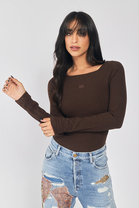 בגד גוף עם פתחים בגב נשים