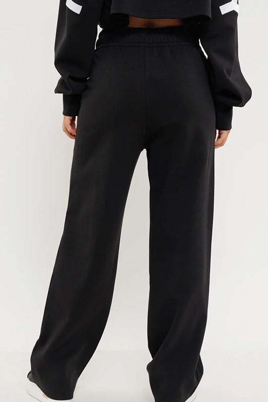 מכנסי טרנינג  בצבע שחור