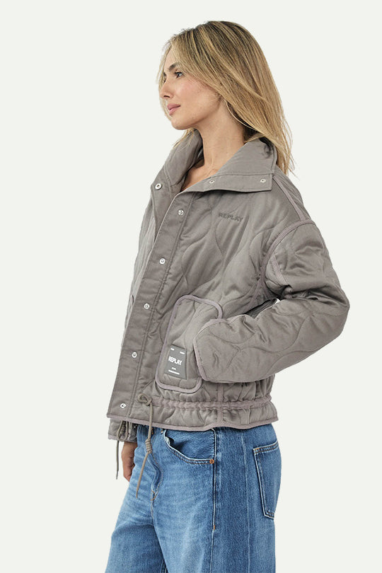 מעיל קווילט בצבע אפור