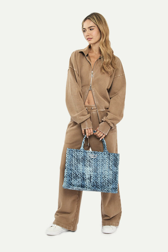 מכנסי טרנינג רחבים לנשים בצבע חום