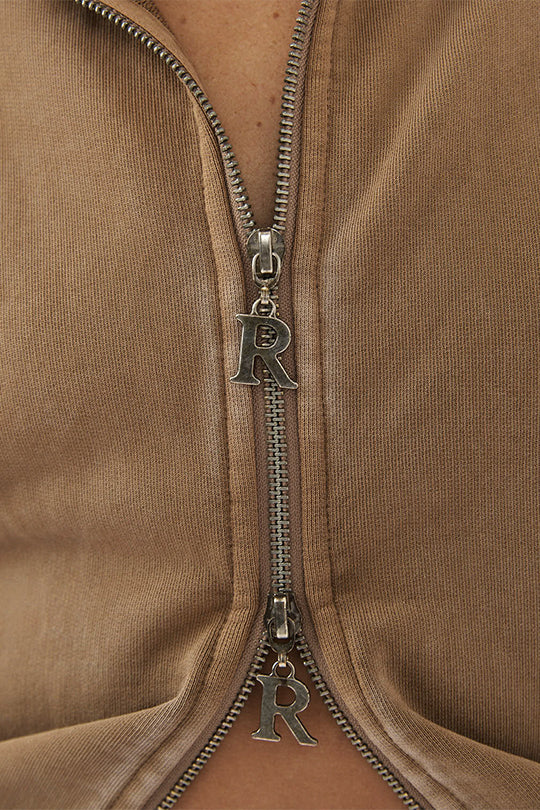 סווטשירט עם רוכסן בצבע חום