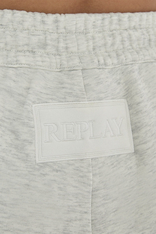 מכנסי טרנינג בצבע אפור בהיר