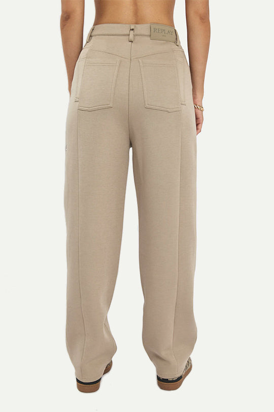 מכנסיים ארוכים בגזרה רחבה בצבע בז'